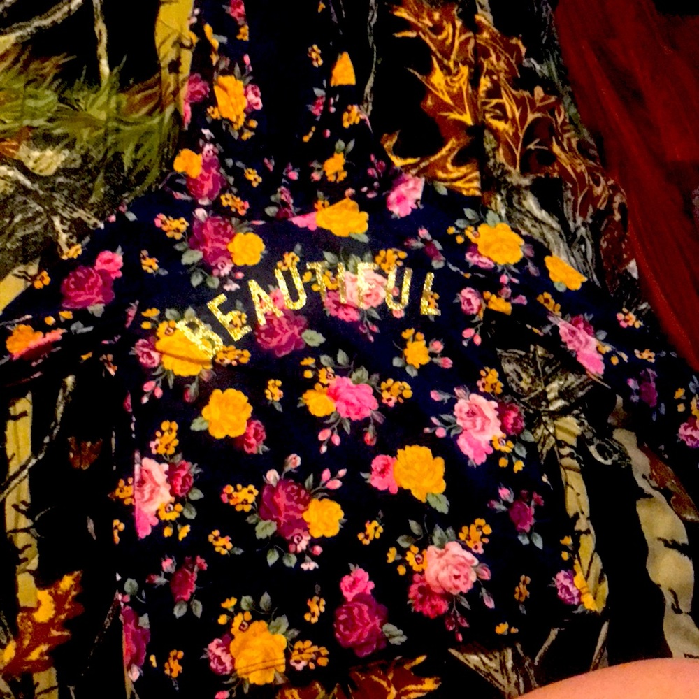 Garanimals size 2t flower shirt with hood